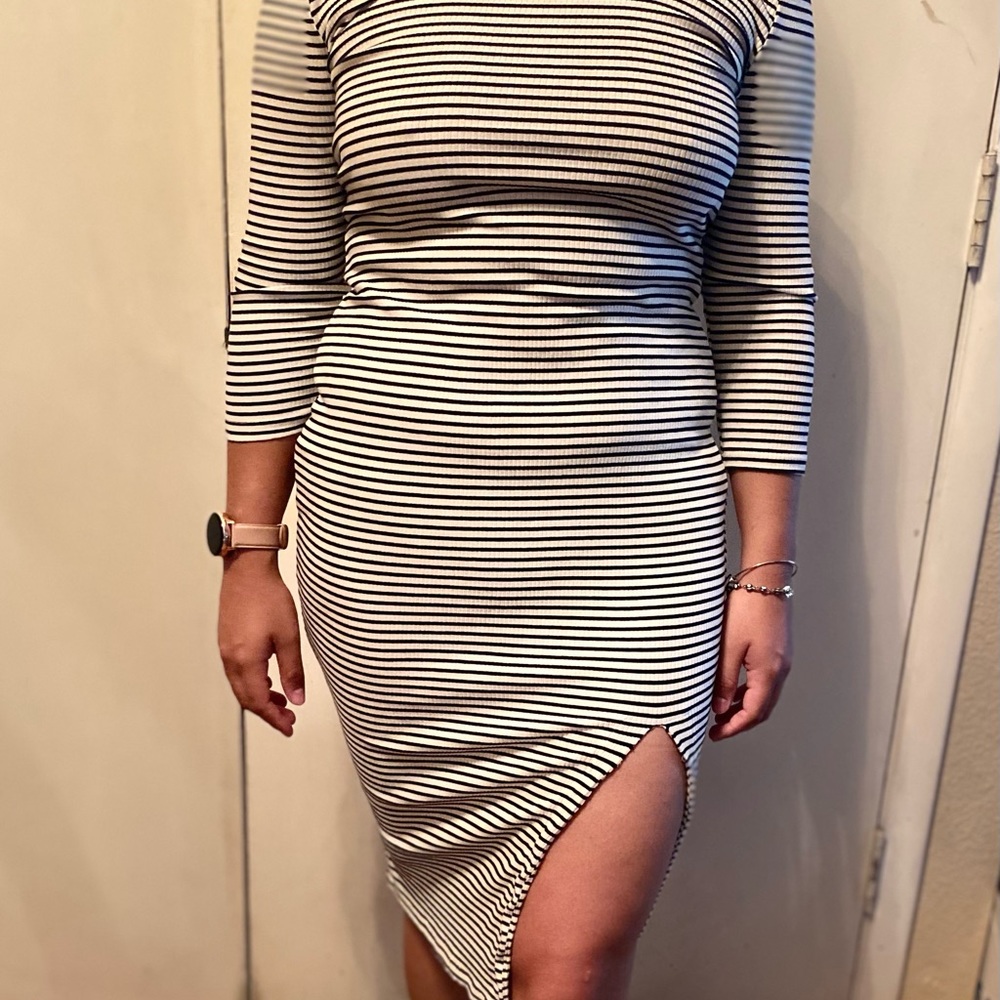 Striped dress with side slit